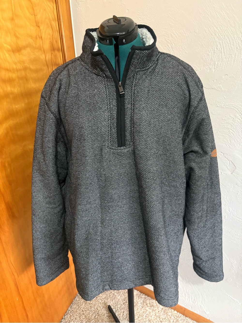 Orvis Men's Heather Gray Quarter-Zip Sherpa Pullover